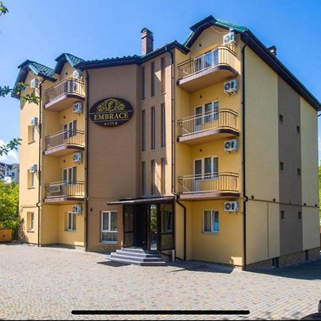 Embrace Hotell Truskavets Exteriör bild
