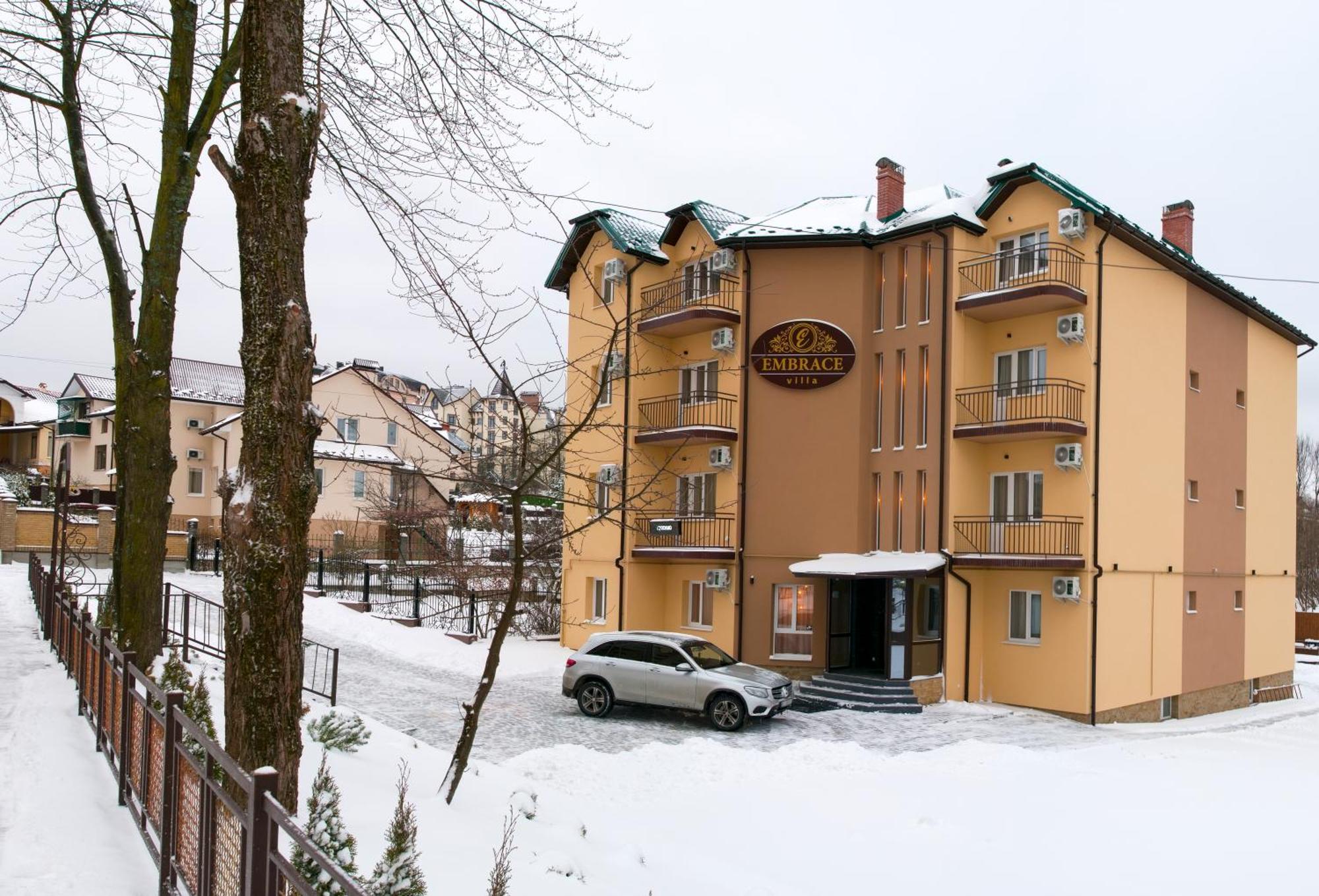 Embrace Hotell Truskavets Exteriör bild